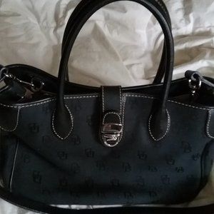 Dooney & Bourke Purse